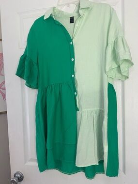SHEIN Two-Tone Green Ruffle Button-Front Dress